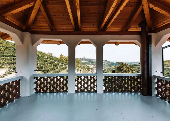 La Cascina // Valfaccenda Canale